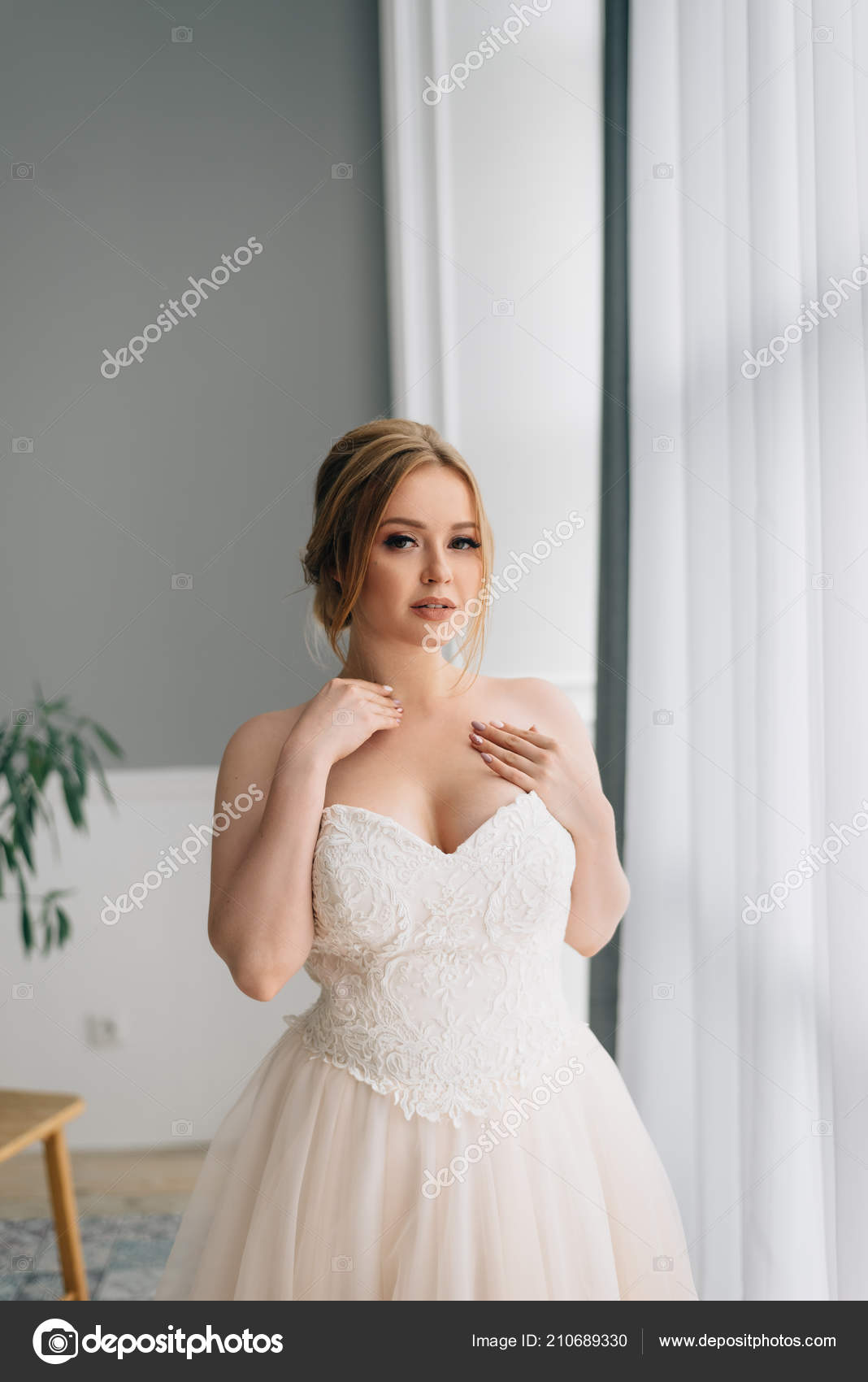 big breasted wedding dresses