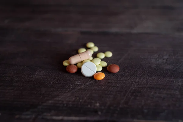 Pillole magiche - un pegno di perdita di peso veloce ed efficace . — Foto Stock