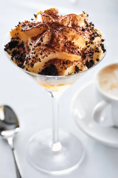 Tiramisu Dessert Populära Kaffe Smaksatt Italiensk Dessert — Stockfoto