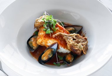 Midye şeytanla deniz