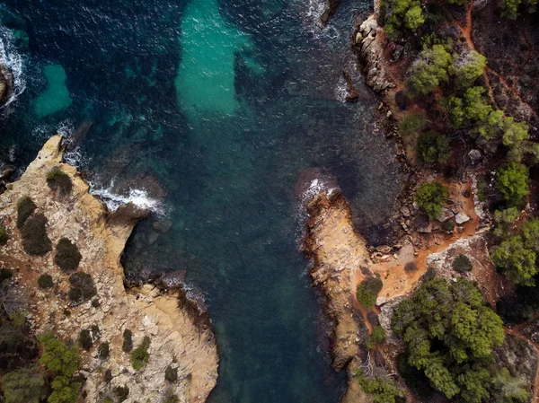 Falco Plaj Turkuaz Yeşil Şeffaf Kayalık Sahil Ile Kaptan Hemen — Stok fotoğraf