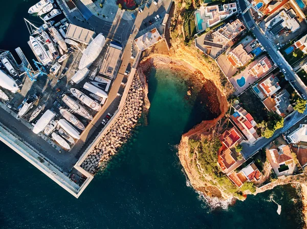 Vista Aérea Directamente Desde Arriba Embarcaciones Amarradas Port Adriano Situado — Foto de Stock