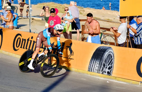 Pilotos ciclistas participam da competição La Vuelta — Fotografia de Stock