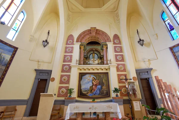 Binnen in het heiligdom van Santa Maria Magdalena — Stockfoto