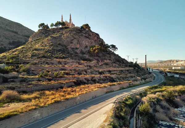 Hava aracı bakış açısı Santa Maria Magdalena Sığınağı — Stok fotoğraf