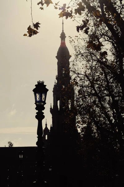 Architettura Silhouette Contro Cielo Limpido Antica Torre Plaza Espana Principale — Foto Stock