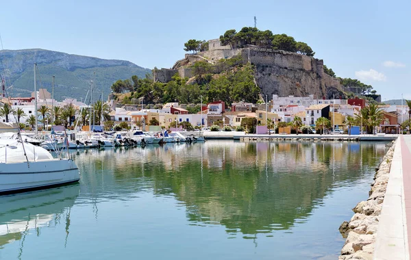 Waterside View Moored Yachts Harbour Old Famous Denia Castle Located — Stock Photo, Image