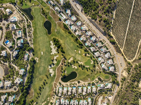 Foto Aérea Drone Ponto Vista Clube Golfe Com Villas Modernas — Fotografia de Stock