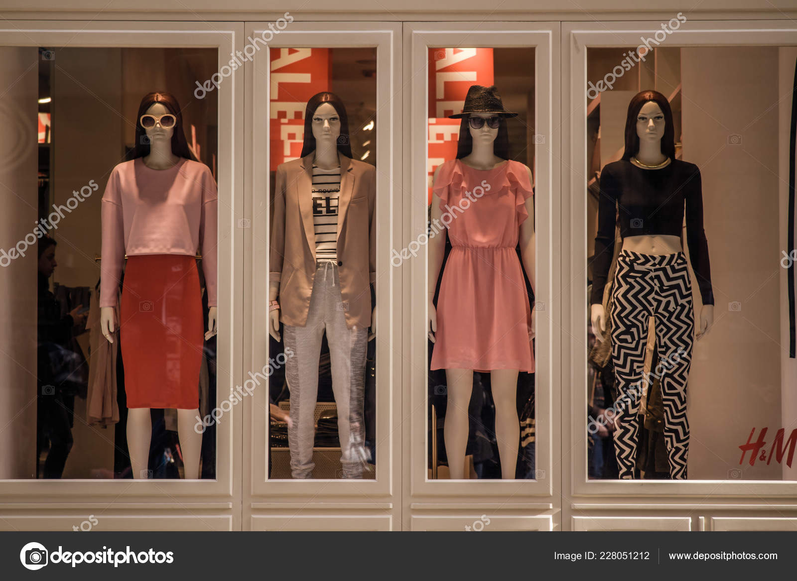 women clothing shop