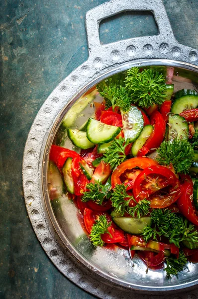 Sommersalat mit Kreuzkümmel — Stockfoto