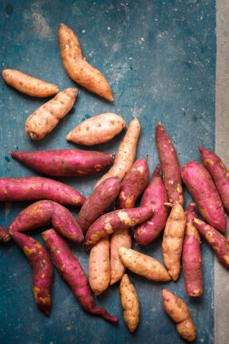 Tatlı patates dağınık