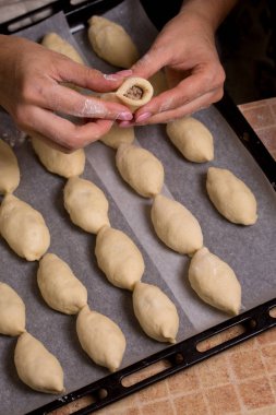 börek fırın tepsisine
