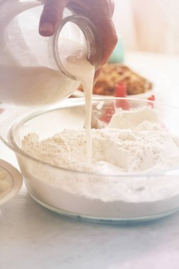 Şef Pastel tonlama fotoğraf birlikte, köfte hazırlanması