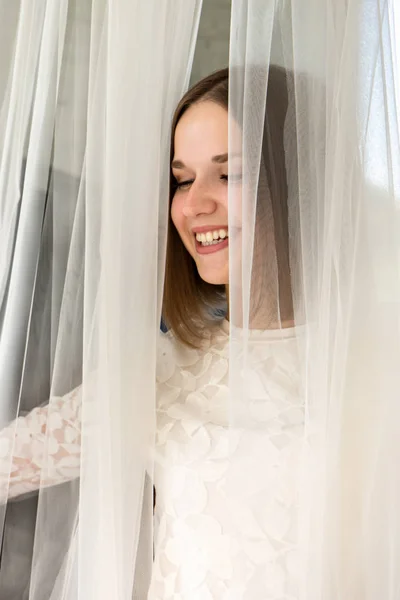 Portrait Young Beautiful Woman Who Hiding Curtain — Stock Photo, Image