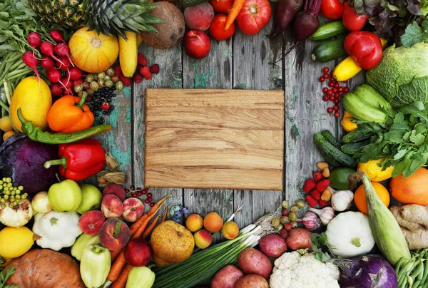 Tło Zdrowej Żywności Studio Fotografii Różnych Owoców Drewnianym Stole — Zdjęcie stockowe