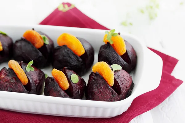 Baked Beet Dried Apricots Sour Cream — Stock Photo, Image