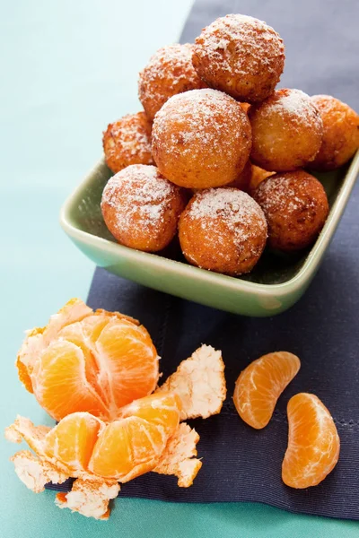 Bolas Queijo Crocante Frito Com Laranja — Fotografia de Stock