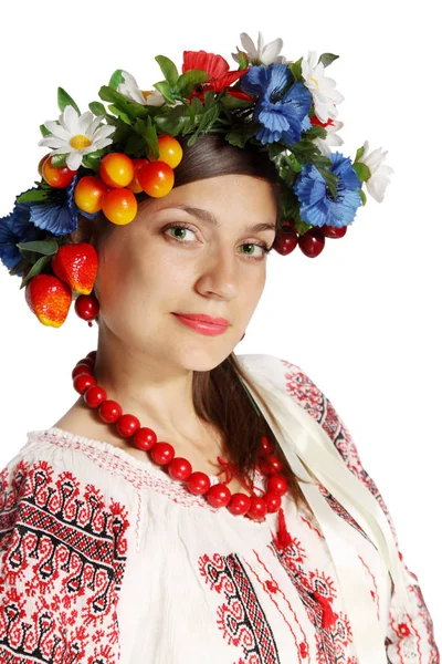 Bela Camisa Bordada Ucraniana Uma Grinalda — Fotografia de Stock