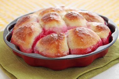 Erik ve karamel ile pirogues