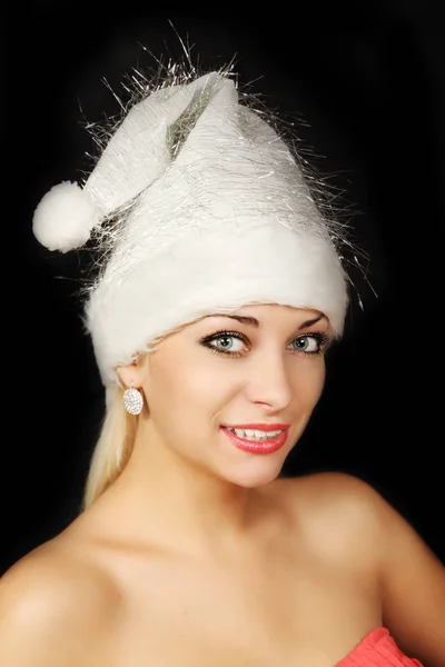 Retrato Menina Bonita Usando Chapéu Papai Noel — Fotografia de Stock