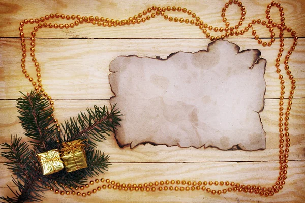 クリスマス木製の背景上の静物 — ストック写真