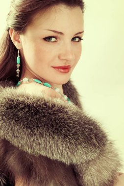 eski Foto esmer kürkler ve kolye