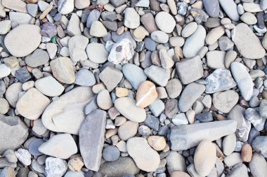 dağ Nehri yakınında farklı çakıl taşları gelen doku