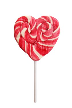 beyaz zemin üzerinde bir kalp şeklinde şeker