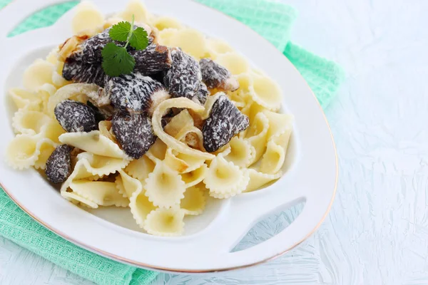 Pasta Braised Morels Cream Sauce — Stock Photo, Image