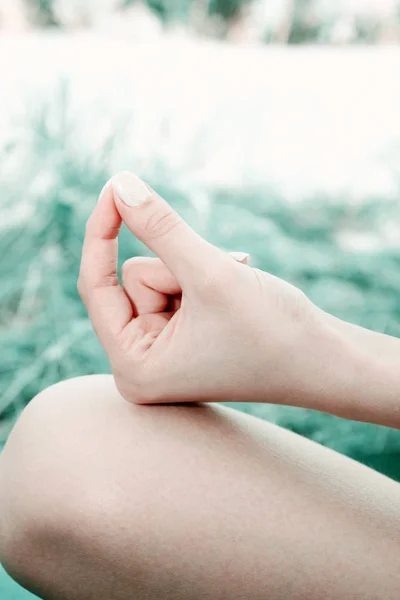 Mãos Mulher Mudra Ioga Para Meditação — Fotografia de Stock