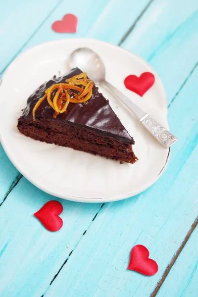 Kuchen Mit Schokoladenglasur Mit Kandierter Orangenschale — Stockfoto