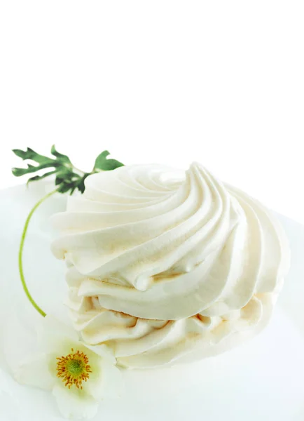 Light Caloric Dessert Meringue Plate — Stock Photo, Image