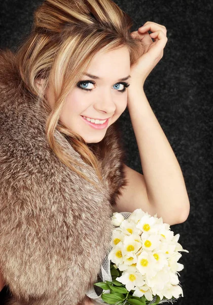 Young Beautiful Blond Fur Bouquet — Stock Photo, Image