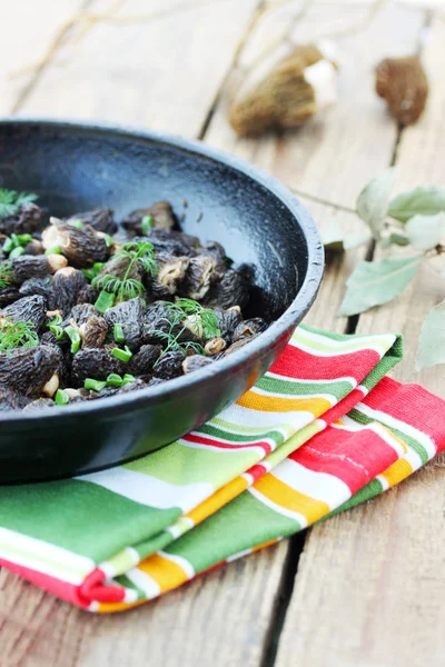 Morels Mushrooms Fried Pan Onions — Stock Photo, Image