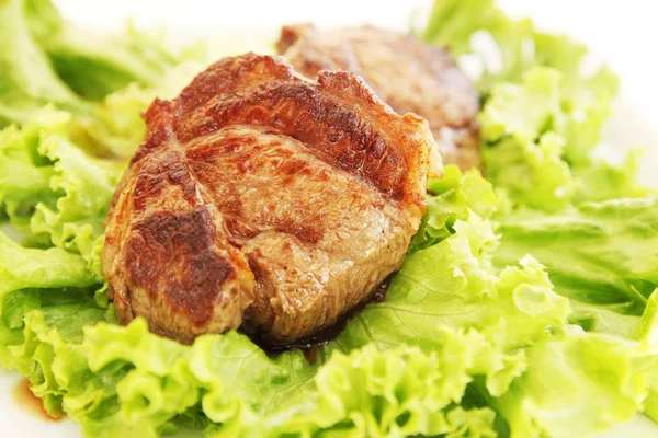 Juicy Steak Fresh Salad Leaves — Stock Photo, Image