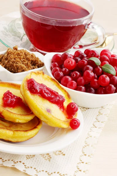 Fried Pancakes Fresh Cranberries Hibiscus Tea — Stock Photo, Image