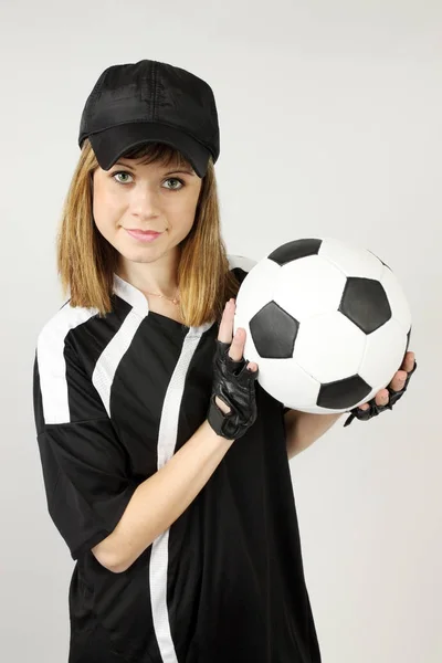 Mooie Vrouw Vorm Van Voetbal Met Bal — Stockfoto