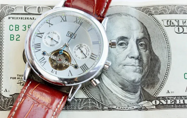 Amerikaans Geld Horloge Met Riem Concept — Stockfoto