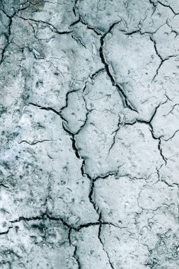 Kuru kırık dünya, arka plan