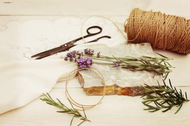  Lavanta bir grup ilgili dal