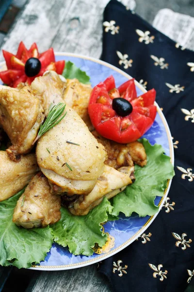 Carne Pollo Plato Con Verduras —  Fotos de Stock