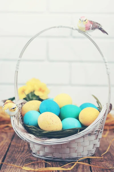Easter Still Life Basket Colored Eggs — Stock Photo, Image