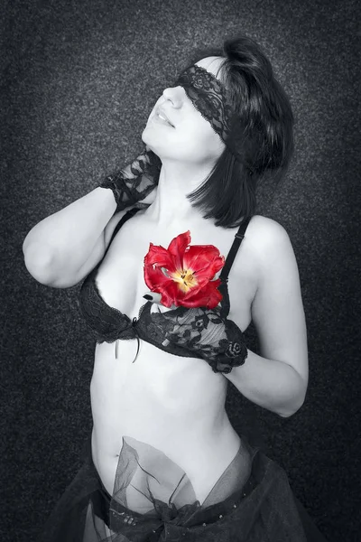 亚麻织物郁金香的性感女人 — 图库照片