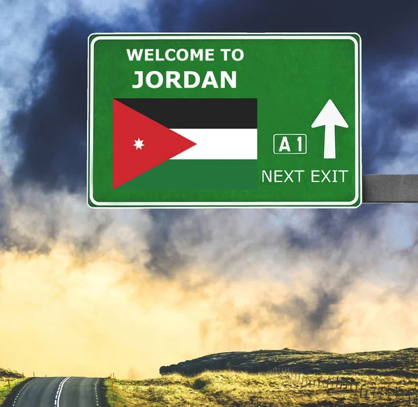Jordan Πινακίδα Κατά Σαφή Μπλε Ουρανό — Φωτογραφία Αρχείου