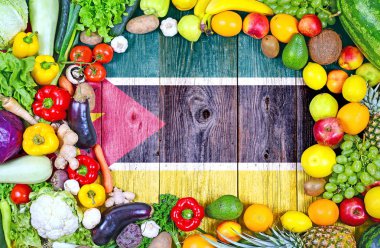 Mozambik 'ten taze meyve ve sebzeler.