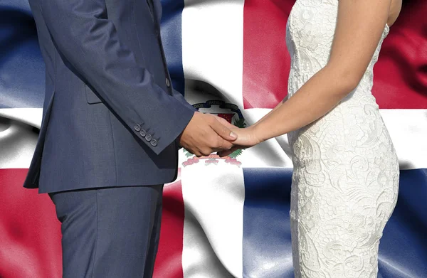 Σύζυγος Και Σύζυγος Κρατώντας Χέρια Εννοιολογική Φωτογραφία Γάμου Στην Δομινικανή — Φωτογραφία Αρχείου