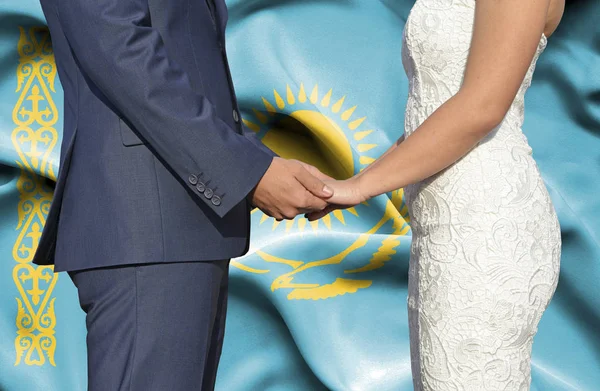 Σύζυγος Και Σύζυγος Κρατώντας Χέρια Εννοιολογική Φωτογραφία Του Γάμου Στο — Φωτογραφία Αρχείου