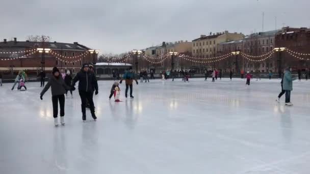 Petersburg Rusya Federasyonu Şubat 2019 Neşeli Müzik Açık Buz Pateni — Stok video