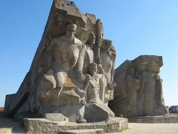 Las Canteras Adzhimushkay Kerch Crimea Monumento Los Soldados Muertos Adzhimushkay —  Fotos de Stock