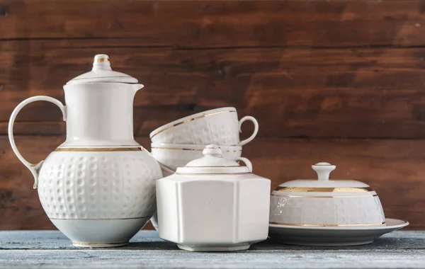 Ceramic Teapot Stack Cups Wooden Table Copy Space — Stock Photo, Image